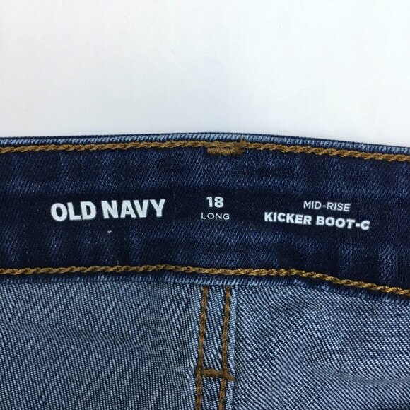 Old Navy Mid Rise Kicker Boot Cut Jeans Dark Wash Stretch size 18L length 34" - Picture 3 of 8